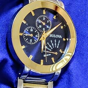 Bulova Futuro Day Date Luxury Men's Multi Dial Watch 40mm Like New